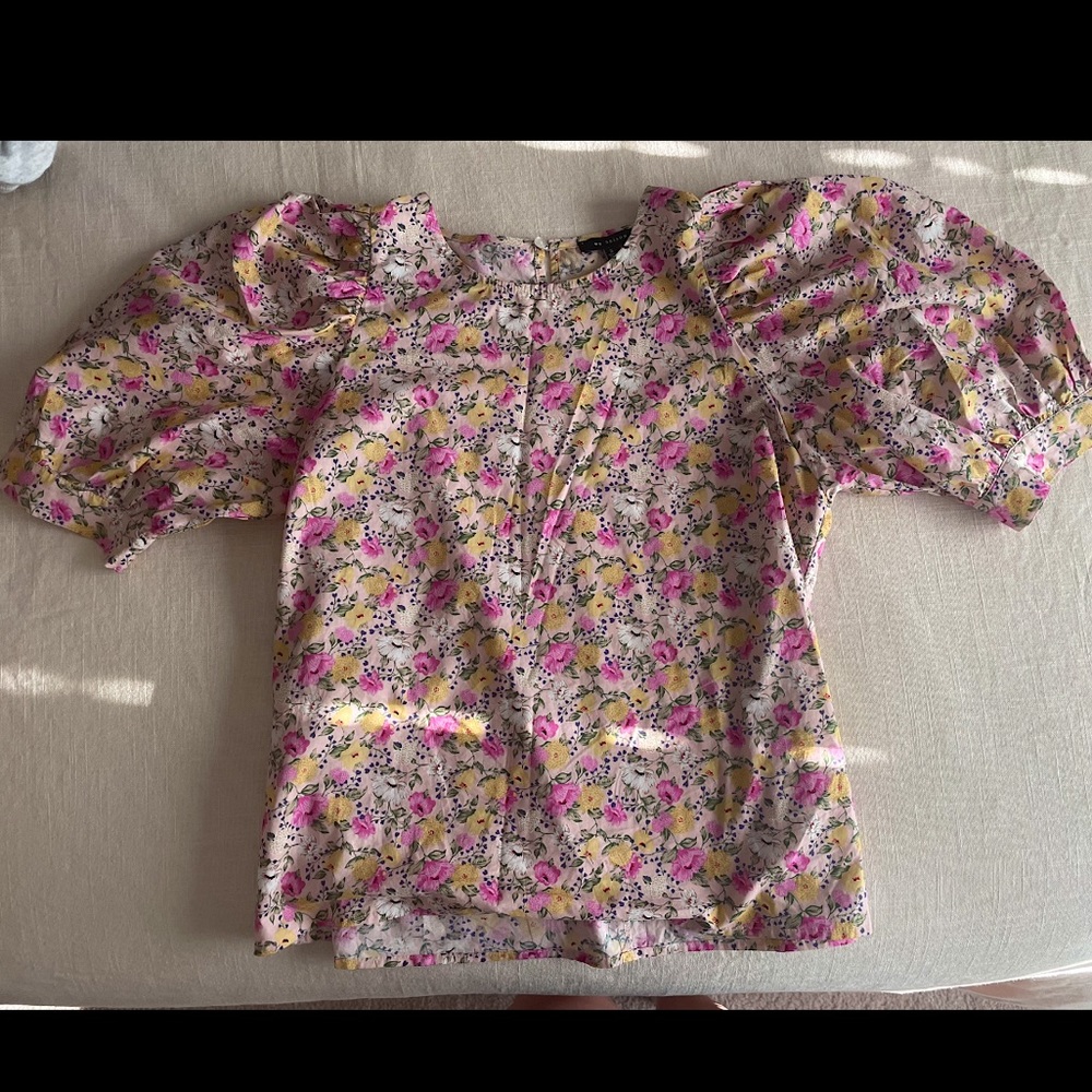 En Saison Blouse puffed sleeves